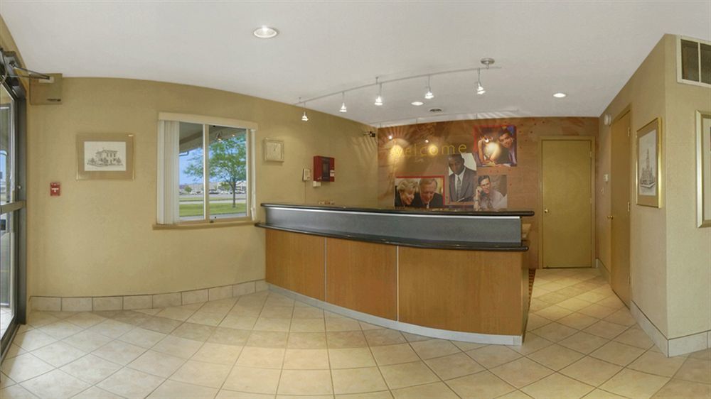 Red Roof Inn Columbus - Taylorsville Exterior photo
